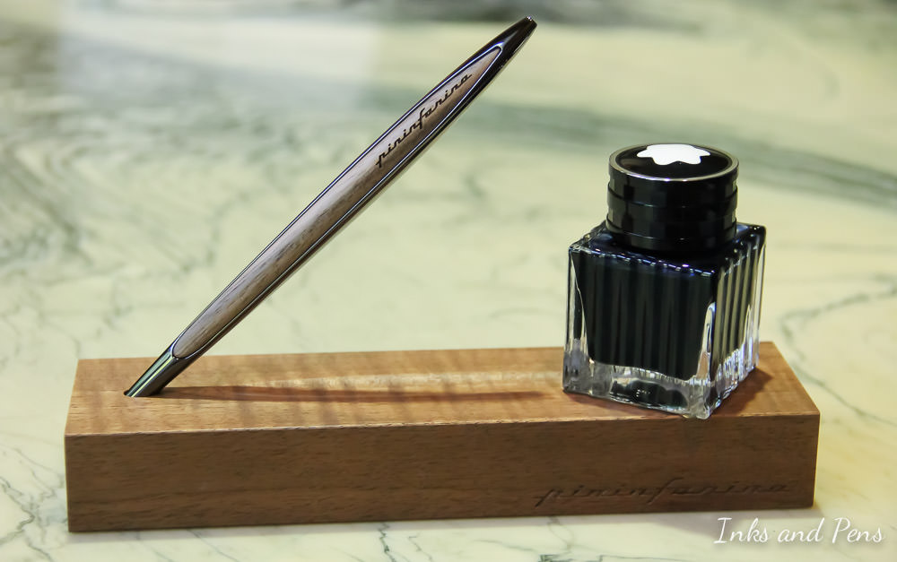 media Bedoel Maori Napkin Forever Pininfarina Cambiano Pencil Review - Inks and Pens